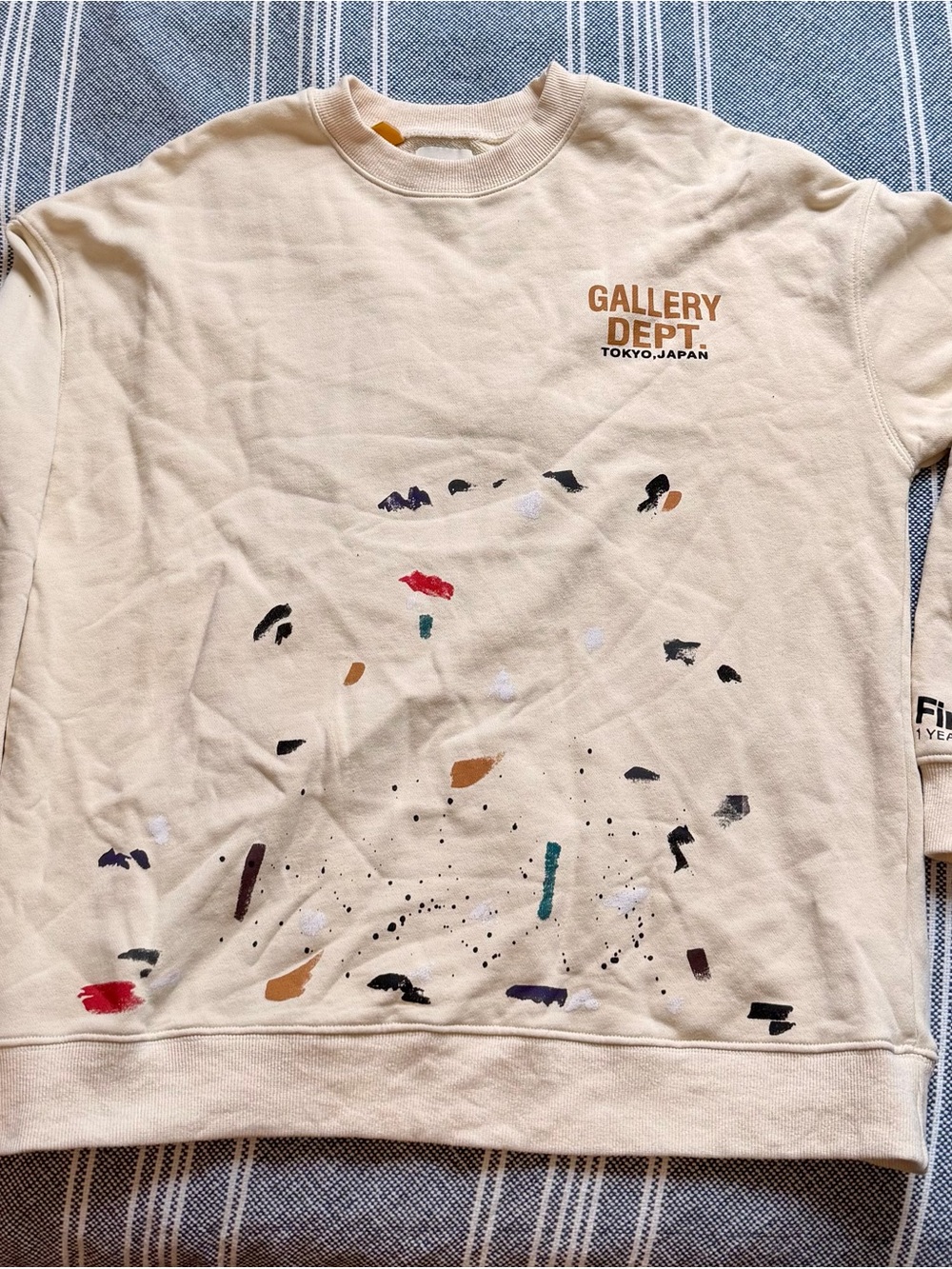 Gallery Dept Men’s Cream Crewneck Sweater with Multicolor Print
